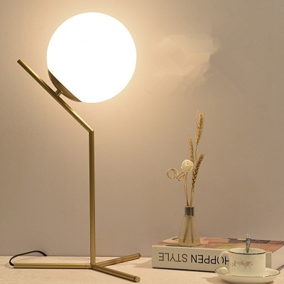 Moderne glazen bol tafellampen